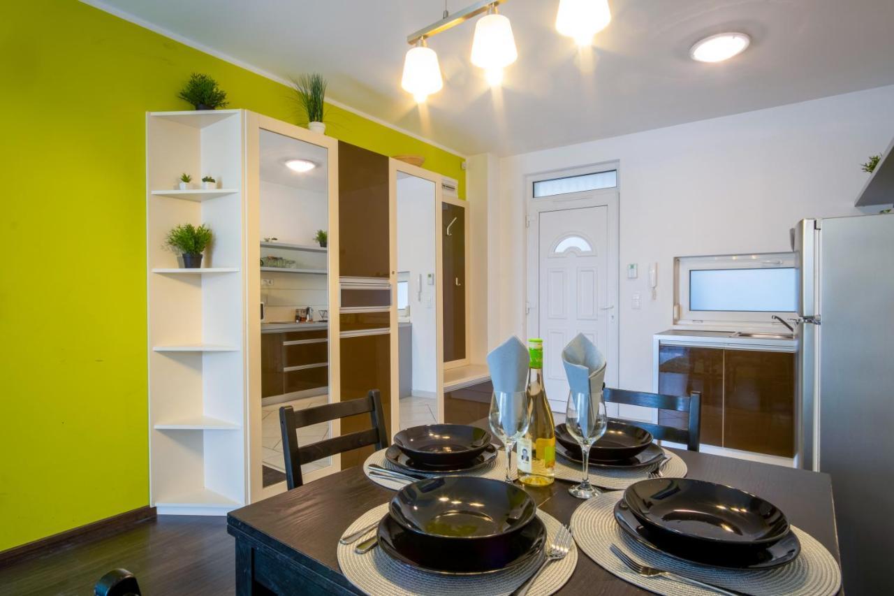 Myflat Siofok Beach Apartment Ngoại thất bức ảnh